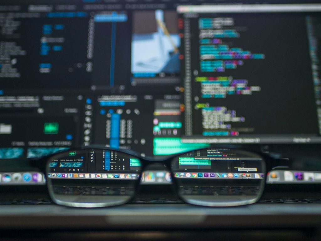 Descubriendo las artimañas digitales: Cómo los atacantes ocultan su malware para evadir la detección.